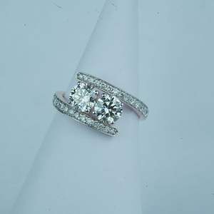 Bague en diamant exclusive créée en laboratoire EF Couleur VS1 Clarté Forme ronde Or Rose Or Argent IGI SGL Certifié Fine Jewelry - Product Image 5