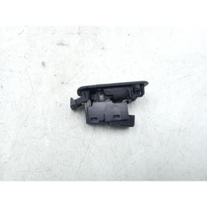 Botón del elevalunas trasero izquierdo para JAGUAR XE Series (X760) (15>) GX73-23878-CAW - Product Image 2
