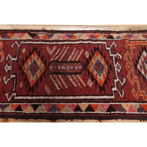 Vintage <b>Runner</b> Rug 2,8x10,6 ft, Turkish Herki <b>Red</b> Bordered Wool Rug - Product Image 3