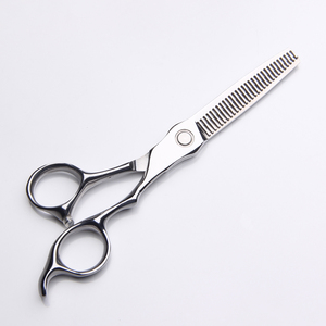 Meilleur ensemble de ciseaux de barbier sur mesure avec poignée en céramique et pointe de lame tranchante pour couper les cheveux de qualité supérieure - Product Image 6