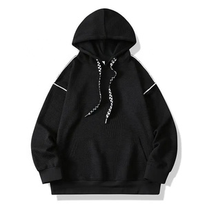 Pulls à capuche personnalisés de haute qualité pour hommes Sweats à capuche surdimensionnés tricotés pour hommes style streetwear design personnalisé - Product Image 2