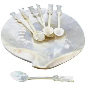 New design Ramadan and Eid decoration MOP Shell Cutlery Set Mother of Pearl Charger Plate Gold MOP Dish from Vietnam Supplier