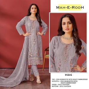 Beau costume Salwar en fausse georgette avec broderie lourde tenue de style pakistanais avec Dupatta parfait pour une tenue de fête - Product Image 2