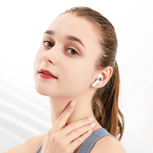 Audífonos In-Ear Inalámbricos Digitalome EP-055 Blancos con Micrófono Portátiles para Gaming para Teléfonos Móviles Viajes y Uso en Computadora - Product Image 3