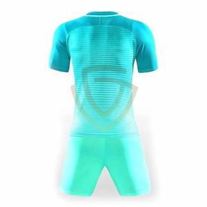 Uniformes de Fútbol de Alta Calidad con Logotipo Personalizado, 100% Poliéster, Secado Rápido, Transpirables, Cuello en V, para Hombre, Último Diseño - Product Image 2