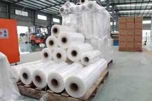 ม้วนฟิล์ม PE แบบยืดได้บรรจุภัณฑ์แบบยืดหยุ่นสำหรับถังกลองและถังผลิตโดยตรงในเวียดนาม - Product Image 5