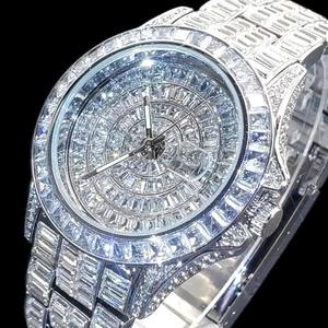 Reloj de cuarzo Moissanite personalizado para hombre con correa de acero inoxidable y esfera de cristal, regalo para él - Product Image 3