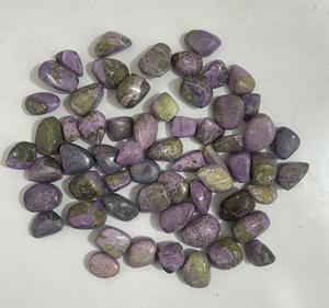 หินสติชไทต์ทรงกลม หินเซอร์เพนไทน์ธรรมชาติ สีม่วง คริสตัลบำบัด มีหลายขนาดให้เลือก หินขัดเงา - Product Image 4