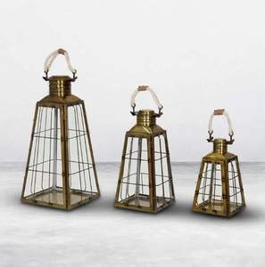 Linterna de latón antiguo de lujo con vidrio transparente y acero inoxidable Chapado en latón con mango de cuerda tejida para decoración del hogar y la boda - Product Image 5
