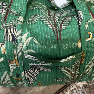 Sac polochon en coton fait main de haute qualité avec fermeture à glissière pochette de voyage multifonctionnelle taille personnalisable - Product Image 2