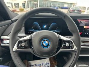 Offre Spéciale : BMW i7 eDrive50 4D RWD d'occasion 2024 - PRÊT À EXPÉDIER - Product Image 2