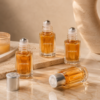 Flacon roll-on octogonal anti-roulement en verre de 10 ml : Bouteille d'huile essentielle de luxe avec bouchon doré pour collection de beauté de boutique