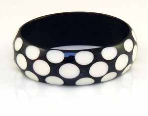 Brazaletes de resina epoxi natural de color verde para mujeres y niñas, fabricante profesional de brazaletes de resina de joyería más vendidos - Product Image 6