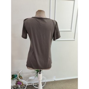Women'<b>s</b> Short-Sleeved V-Neck Viscose <b>Blouse</b>, 35461 - Coffee with Milk - Product Image 6
