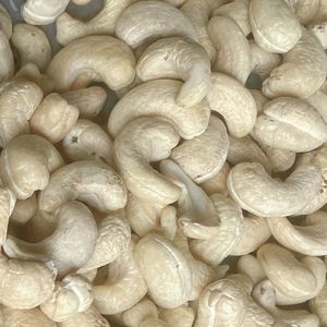 Vietnam Factory Santigo Vietnam Raw WW180 WW210 Cashew <b>Kernel</b> Cashew <b>Nuts</b> Whole Cashew <b>Nut</b> Customer OEM ODM Requirement - Product Image 1