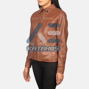 Veste en cuir véritable rafraîchie pour femmes, look minimaliste élégant, coupe légère, vêtement d'extérieur chaud de qualité supérieure, style tendance essentiel - Product Image 4