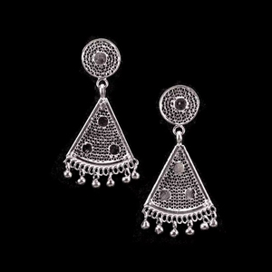 High Quality Filigree Facets Stud Earrings for Women Elegant Glittering Shine Fashion <b>Jewellery</b> Direct from <b>Indian</b> Supplier - Product Image 1