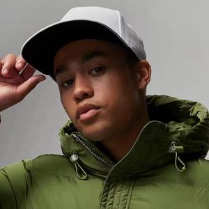 เสื้อโค้ทกันหนาวผู้ชายขายดี ไซส์ใหญ่ ระบายอากาศได้ดี มีโลโก้ด้านหน้า สไตล์ลำลอง - Product Image 4