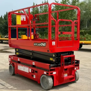 Plateforme élévatrice mobile à ciseaux diesel autopropulsée avec une capacité de 350 kg - Product Image 1