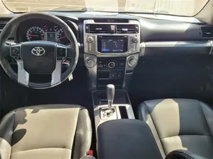 SR5 Toyota Runner 2014 - Product Image 3