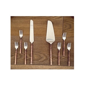 hot sale luxury Gold plating Traditional Cutlery Stainless Steel Titanium gold <b>Flatware</b> <b>Set</b> Safe and healthy for daily use - Product Image 5