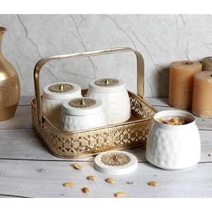 Caja de frutas secas de metal vintage con cesta, con un diseño decorativo pero práctico perfecto para mantener las frutas secas organizadas. - Product Image 4