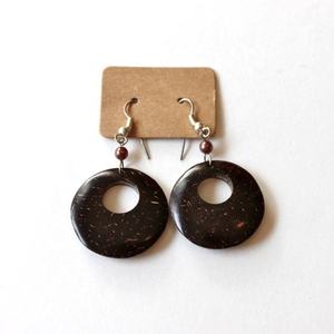 Pendientes de aro de coco ecológicos hechos a mano para mujer, aretes de concha de coco coreanos para mujer, regalo de fiesta de cumpleaños, diseños de joyería - Product Image 6