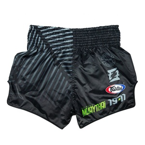 Shorts de boxe classiques en tissu satiné doux, légers, respirants, vêtements de sport pour l'entraînement et la gym, pour hommes et garçons - Product Image 6