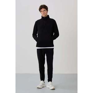 ชุดวอร์มผ้าฟลีซน้ำหนักเบาสำหรับผู้ชาย รุ่น 85226 ยี่ห้อแครอล - Product Image 3