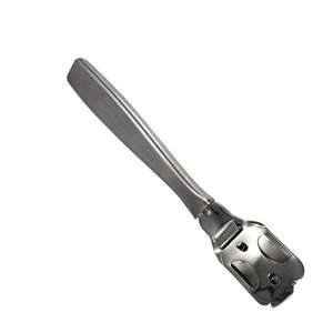 Dissolvant de callosités M/O lime à pied en acier inoxydable outils de soin des pieds à la main dissolvant de peau sèche dure pour les pieds disponibles en argent - Product Image 3