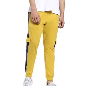 Pantalon de survêtement tendance pour hommes avec poches latérales et coupe décontractée, parfait pour la salle de sport et les vêtements de mode de tous les jours - Product Image 5