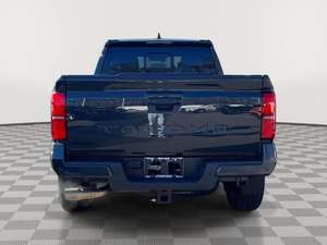 Camioneta Toyota Tacoma TRD Sport 2024 Usada en Excelentes Condiciones - Product Image 5