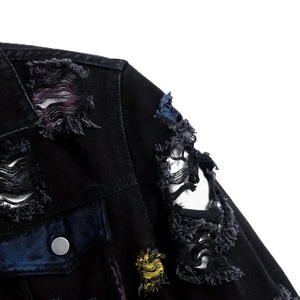 Veste en jean vintage déchirée et délavée à l'acide pour homme, col montant, boutonnée, streetwear écologique, vente en gros de haute qualité - Product Image 5