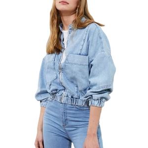 Veste Denim Hiver Personnalisé pour Femme en Coton Délavé avec Motif à Carreaux Veste Décontractée à la Taille et Poches sur la Poitrine Haus Industries - Product Image 2