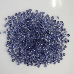 Iolita Púrpura Natural de 2.75 mm, Corte Brillante Redondo, Piedra Preciosa Suelta de la Mejor Calidad con Efectos Pleocróicos para la Fabricación de Joyas - Product Image 1