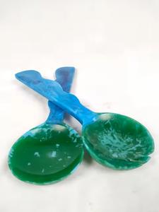 Juego de servidor de ensalada de resina hecho a mano de calidad superior, herramientas de ensalada de Color personalizado, utensilios de cocina, lavavajillas y microondas, acabado pulido seguro - Product Image 6