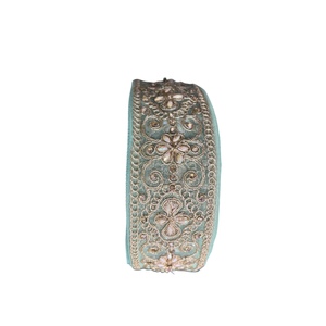 Cintas de encaje de diseñador de alta calidad bordadas 2025, encaje de lentejuelas para el cuello del vestido a precio mayorista para exportar India - Product Image 1