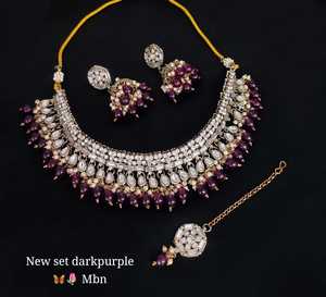 Nuevo diseño chapado en oro tradicional gota perla y piedra tachonado pendiente Mangtika gargantilla collar conjunto y conjunto de joyería para mujer - Product Image 3