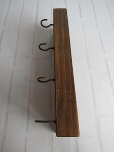 Organisateur de clés en bambou naturel, finition écologique, pour la maison et le bureau, disponible au prix d'usine. - Product Image 3