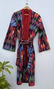 Veste d'hiver matelassée femme longue coton Kantha Robe multicolore imprimé fleuri Kimono de mariée vêtements de plage robe tissu floral - Product Image 6