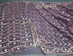 Exclusivo Deshi Dhakai Jamdani Sharee Calidad de exportación para mujeres JAMDANI FABRIC Blue RED Golden Sky Blue de Bangladesh. - Product Image 2