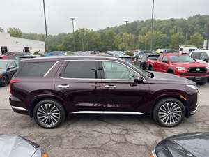 2024 pour Palisade Gauche AWD avec sièges en cuir, système de navigation, démarrage à distance, toit ouvrant, jantes en alliage R17 - Product Image 2