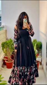 Hecho a mano 2025 Vestido largo de manga farol con cuello en V para mujer Kurti de algodón de verano con bolsillo Estampado de moda Número de modelo de lujo personalizado - Product Image 3