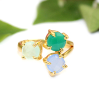 Déclaration de mode Aqua Bleu Calcédoine Vert Onyx Triple Pierre Anneau 22K Plaqué Or Prong Réglage En Laiton Bijoux Usine Directe
