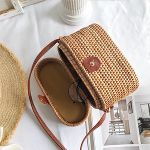 Sac en rotin ovale naturel tissé à la main-Sac à bandoulière en osier naturel pour style Boho & Vintage - Product Image 2