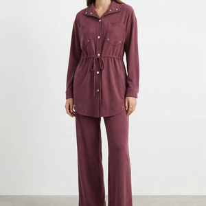 ชุดเซ็ตเสื้อและกางเกงสำหรับผู้หญิง – ชุดสองชิ้นทันสมัยสำหรับใส่ลำลองและใส่ทำงาน |   ขายส่ง |   ผลิตในตุรกี - Product Image 1