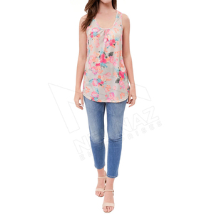 เสื้อยืดแขนกุด OEM แบรนด์ส่วนตัว เสื้อกล้ามออกกำลังกายสำหรับผู้หญิง ไซส์ใหญ่ สีขาว ชุดกีฬา บริการ OEM สั่งทำพิเศษ พิมพ์ลายสั้น - Product Image 2