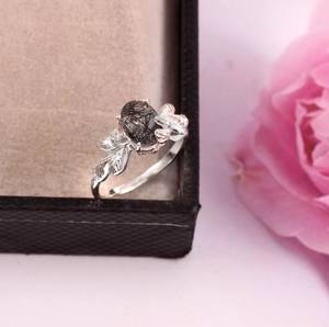 Anillo de compromiso de Cuarzo rutilado negro con diseño de hoja inspirado en la naturaleza, Plata de Ley 925 sólida, joyería fina para mujer y niña, venta al por mayor - Product Image 2