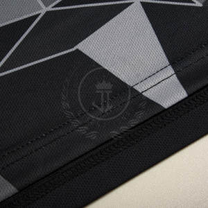 Nuevo Diseño, Logotipo Personalizado, Uniforme de Fútbol 2025, 100% Poliéster, Transpirable, de Secado Rápido, para Hombre Adulto, Servicio OEM, Más Vendido, en Existencia - Product Image 5