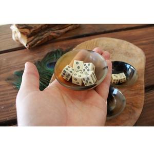 Cuenco de Cuerno de Búfalo Natural Hecho a Mano para Uso Decorativo - Product Image 1